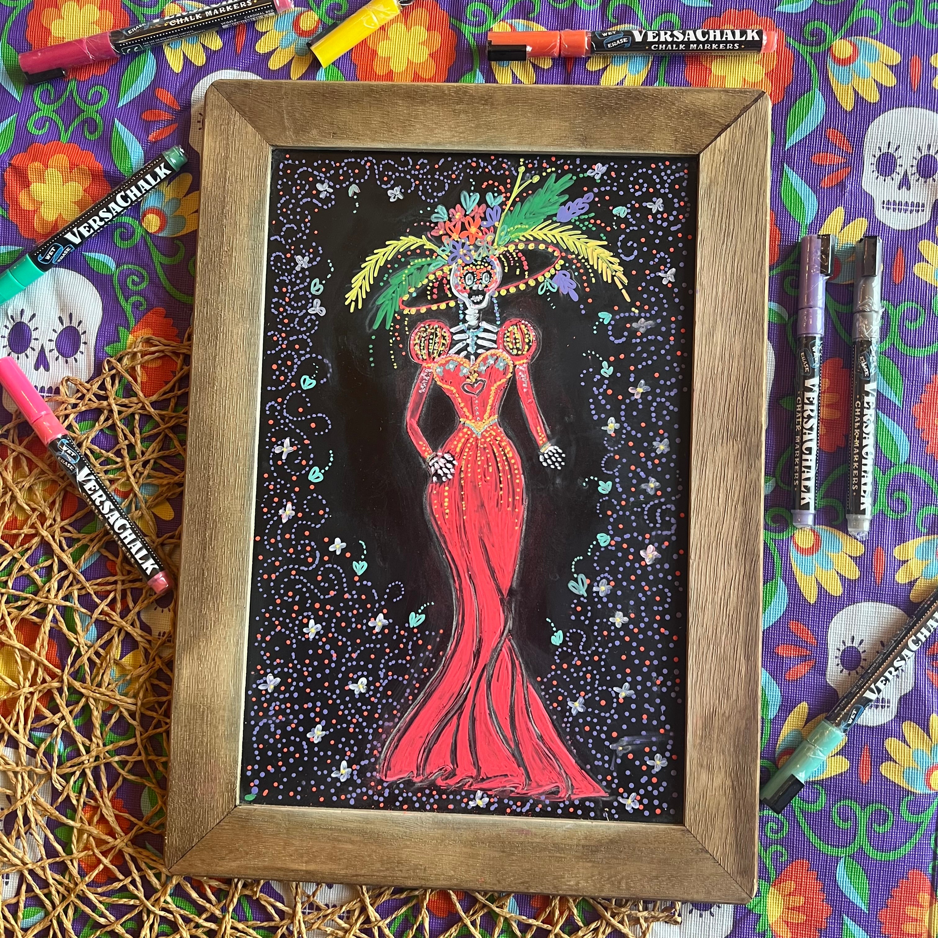 Día de Muertos artwork using VersaChalk liquid chalk markers