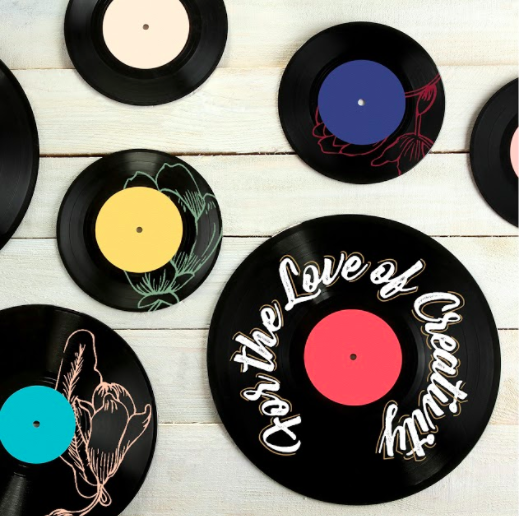 This DIY Chalkboard Vinyl Decor Is the Coolest Retro-Themed DIY Project!